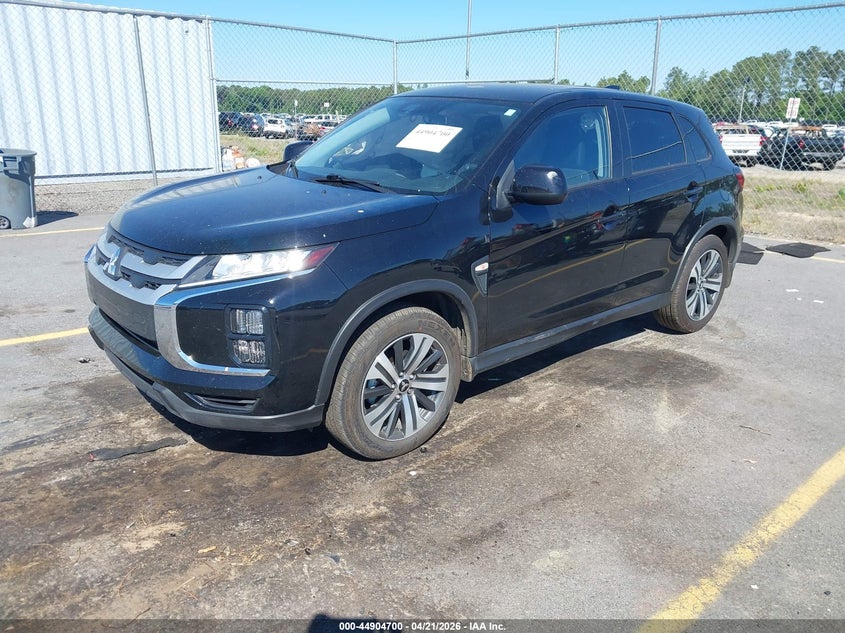 2023 Mitsubishi Outlander VIN JA4ARUAU1PU009144 IAAI salvage auction — SIDE, Salvage (South Carolina), sold $25 on 2026-07-22 (photo 2)