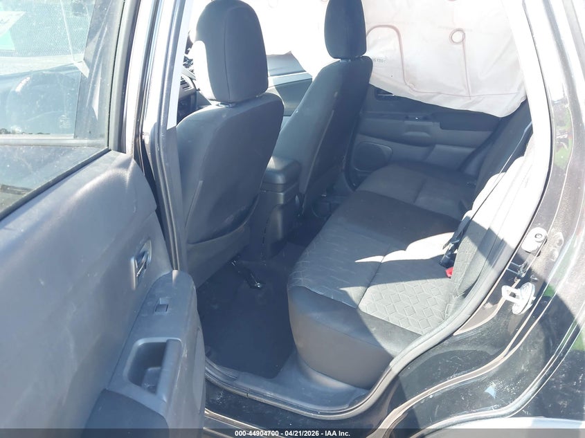 2023 Mitsubishi Outlander VIN JA4ARUAU1PU009144 IAAI salvage auction — SIDE, Salvage (South Carolina), sold $25 on 2026-07-22 (photo 8)