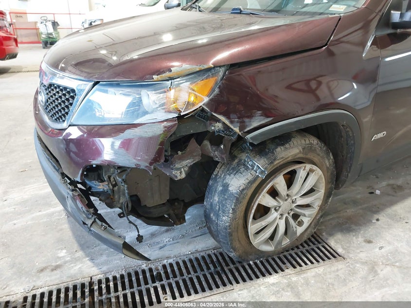 2011 Kia Sorento VIN 5XYKTDA24BG144851 IAAI salvage auction — LEFT FRONT, Salvage (Missouri), sold $475 on 2026-07-06 (photo 6)