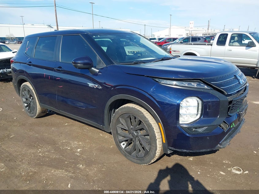 2023 Mitsubishi Outlander VIN JA4T5UA94PZ013692 IAAI salvage auction — FRONT END, Salvage Title, sold $11,600 on 2026-08-02 (photo 1)