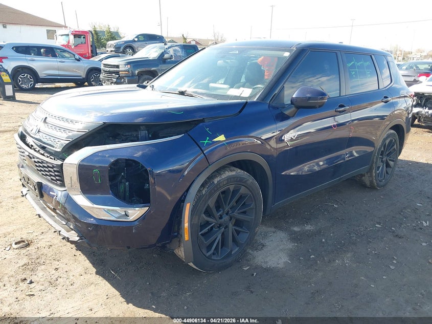 2023 Mitsubishi Outlander VIN JA4T5UA94PZ013692 IAAI salvage auction — FRONT END, Salvage Title, sold $11,600 on 2026-08-02 (photo 2)