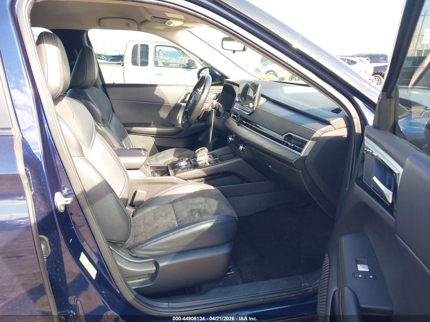 2023 Mitsubishi Outlander VIN JA4T5UA94PZ013692 IAAI salvage auction — FRONT END, Salvage Title, sold $11,600 on 2026-08-02 (photo 5)
