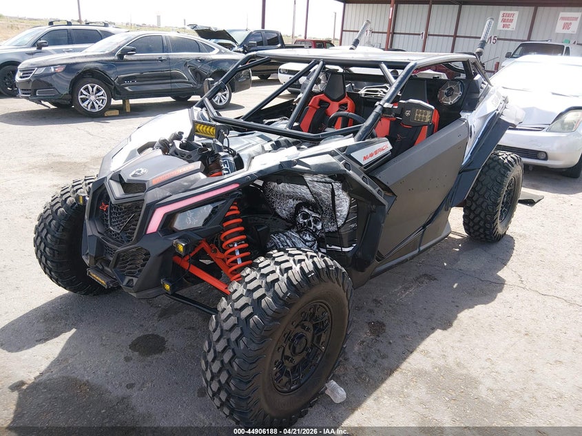 2020 Can-am/ brp Maverick VIN 3JBVGAY4XLK000750 IAAI salvage auction — LEFT SIDE, Original (Texas), sold $11,700 on 2026-07-08 (photo 2)