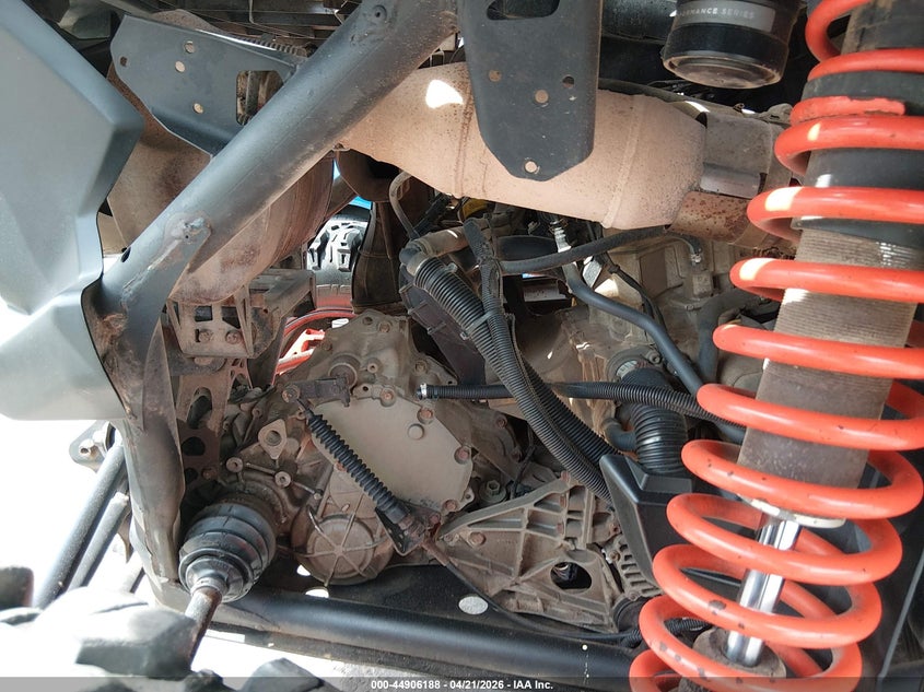 2020 Can-am/ brp Maverick VIN 3JBVGAY4XLK000750 IAAI salvage auction — LEFT SIDE, Original (Texas), sold $11,700 on 2026-07-08 (photo 8)
