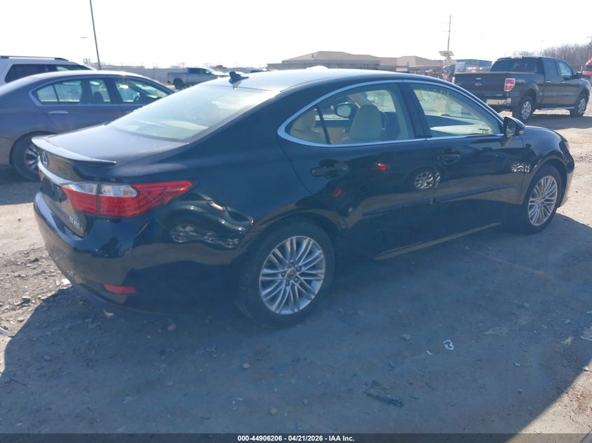 2013 Lexus ES VIN JTHBK1GG6D2013338 IAAI salvage auction — FRESH WATER, Salvage (Indiana), sold $425 on 2026-07-23 (photo 4)