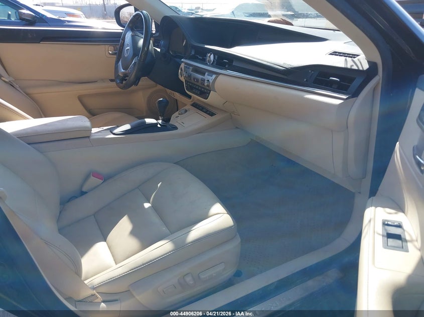 2013 Lexus ES VIN JTHBK1GG6D2013338 IAAI salvage auction — FRESH WATER, Salvage (Indiana), sold $425 on 2026-07-23 (photo 5)
