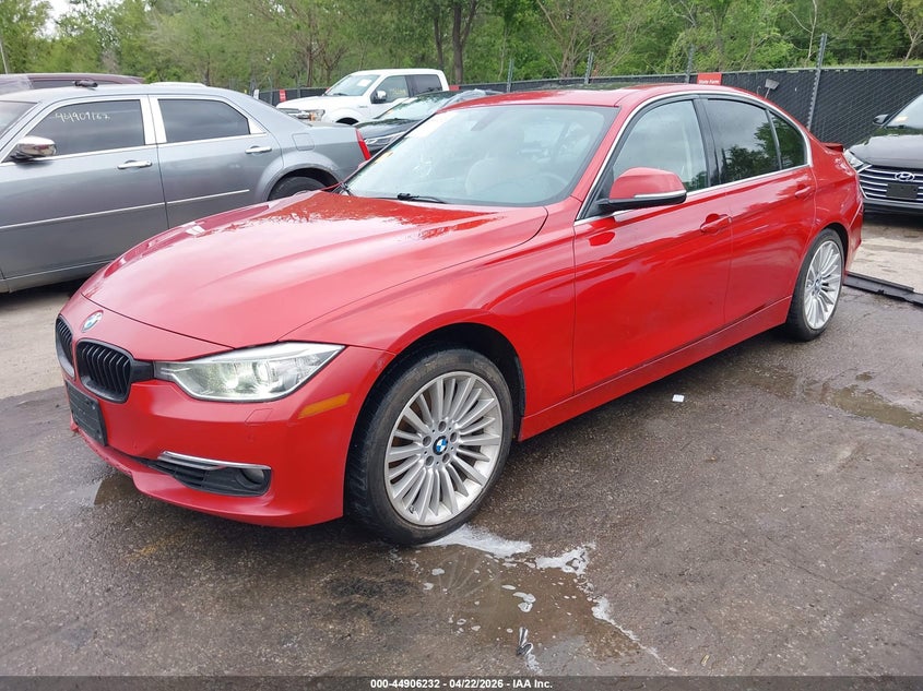 2015 BMW 3er VIN WBA3B9G5XFNR92900 IAAI salvage auction — RIGHT REAR, Salvage (Missouri), sold $3,475 on 2026-08-19 (photo 2)