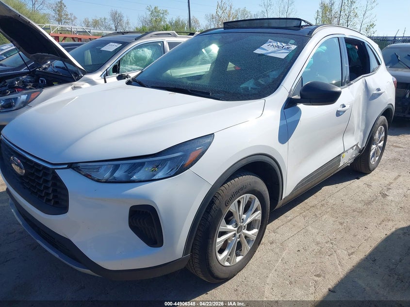 2024 Ford Escape VIN 1FMCU9GNXRUB48245 IAAI salvage auction — SIDE, Wait Title, sold $5,100 on 2026-07-31 (photo 2)