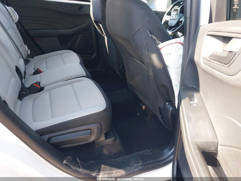 2024 Ford Escape VIN 1FMCU9GNXRUB48245 IAAI salvage auction — SIDE, Wait Title, sold $5,100 on 2026-07-31 (photo 8)