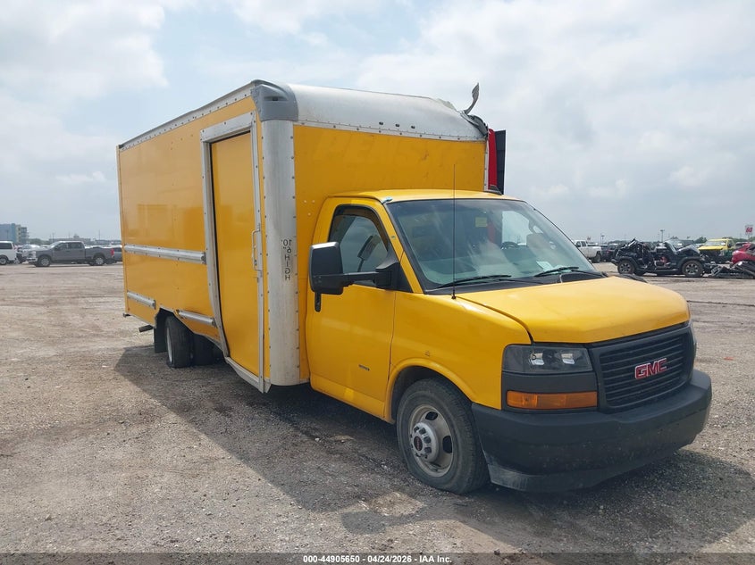 2023 Gmc Savana VIN 7GZ37TC73PN003445 IAAI salvage auction — SIDE, Wait Title, sold $25 on 2026-07-22 (photo 1)