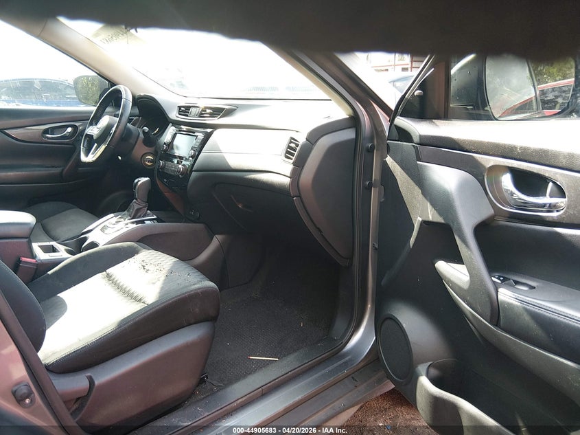 2020 Nissan Rogue VIN JN8AT2MT1LW036829 IAAI salvage auction — REAR END, Certificate Of Destruction (Florida), sold $3,100 on 2026-07-27 (photo 5)