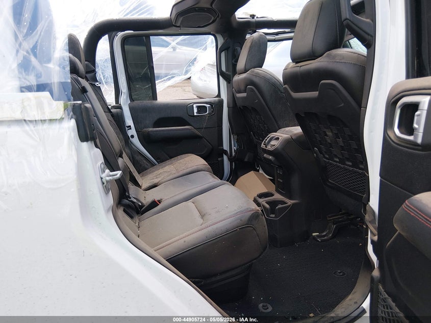 2020 Jeep Gladiator VIN 1C6JJTBG4LL105292 IAAI salvage auction — BIO HAZARD, Non-Repairable (Arizona), sold $7,000 on 2026-07-09 (photo 8)