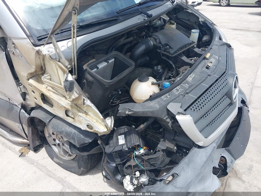 2016 Mercedes-benz Sprinter VIN 8BRPE8CD8GE129435 IAAI salvage auction — ALL OVER, Rebuildable (Florida), sold $2,875 on 2026-07-22 (photo 6)