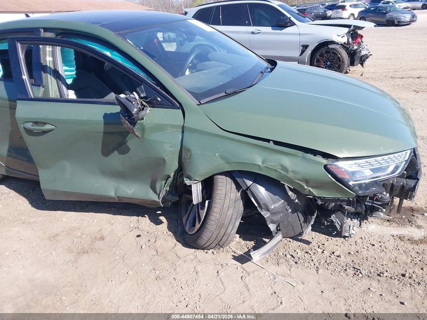 2025 Audi A3 VIN WAUHUDGY2SA057367 IAAI salvage auction — RIGHT SIDE, Salvage Title, sold $5,125 on 2026-07-21 (photo 6)