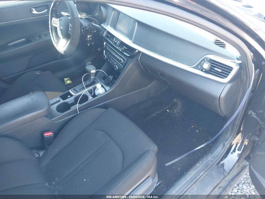 2019 Kia Optima VIN 5XXGT4L3XKG294737 IAAI salvage auction — THEFT, Salvage (Idaho), sold $25 on 2026-07-28 (photo 5)