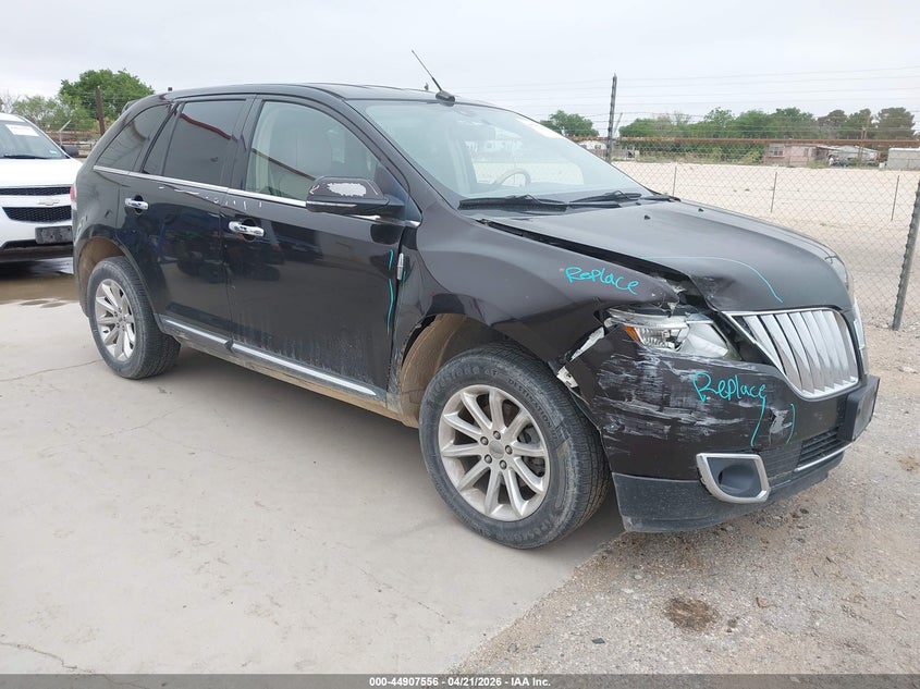 2013 Lincoln Mkx VIN 2LMDJ6JK7DBL08918 IAAI salvage auction — LEFT & RIGHT, Salvage Title, sold $800 on 2026-07-09 (photo 1)