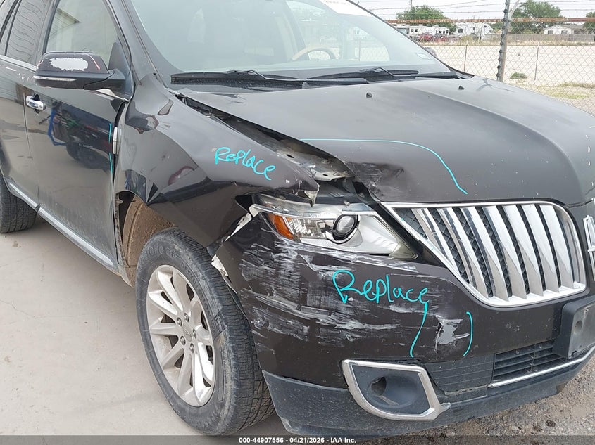 2013 Lincoln Mkx VIN 2LMDJ6JK7DBL08918 IAAI salvage auction — LEFT & RIGHT, Salvage Title, sold $800 on 2026-07-09 (photo 6)