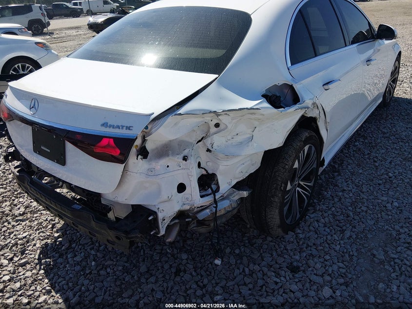 2025 Mercedes-benz E-klasse VIN W1KLF6BB4SA088132 IAAI salvage auction — REAR END, Salvage Title, sold $35,850 on 2026-07-20 (photo 6)