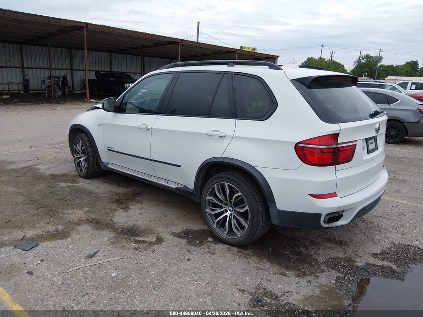 2011 BMW X5 VIN 5UXZV8C51BL417934 IAAI salvage auction — FRONT END, Original (Texas), sold $1,425 on 2026-07-15 (photo 3)