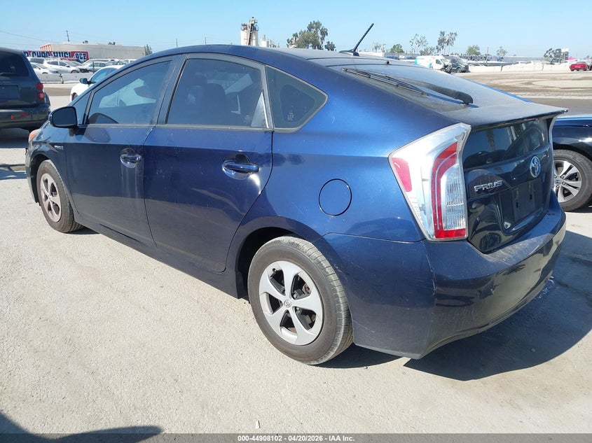 2014 Toyota Prius VIN JTDKN3DUXE0384532 IAAI salvage auction — NORMAL WEAR, Clear - Dealer Only (California), sold $575 on 2026-07-22 (photo 3)