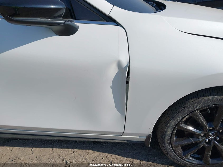 2025 Mazda 3 VIN JM1BPBNYXS1791438 IAAI salvage auction — FRONT END, Salvage Title, sold $6,600 on 2026-07-09 (photo 6)