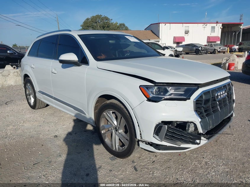 2022 Audi Q7 VIN WA1LJBF76ND001061 IAAI salvage auction — FRONT END, Rebuildable (Florida), sold $13,100 on 2026-07-28 (photo 1)