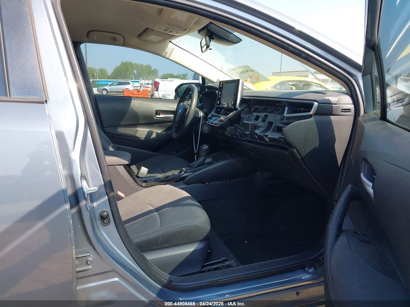 2021 Toyota Corolla VIN 5YFEPMAE5MP176573 IAAI salvage auction — RIGHT SIDE, Wait Title, sold $25 on 2026-07-23 (photo 5)
