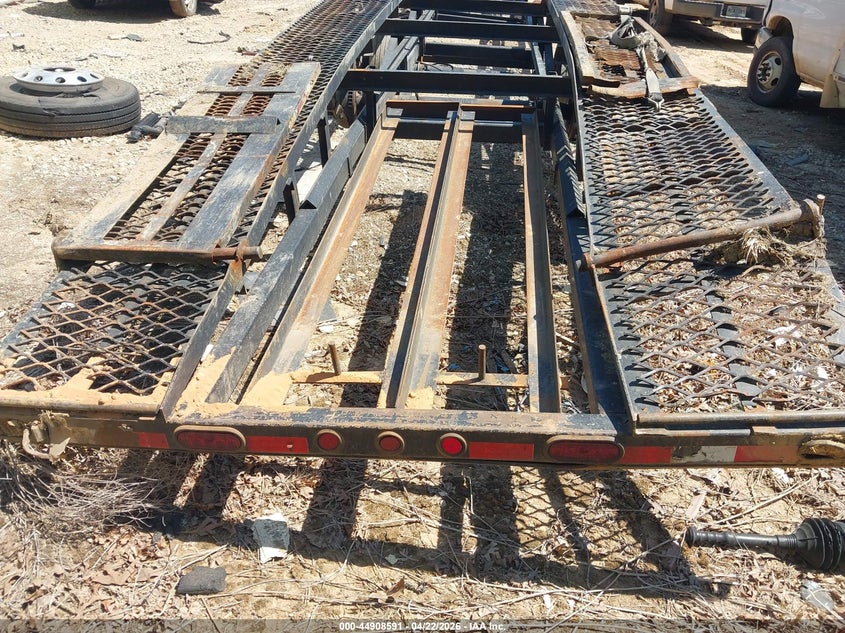 2023 Kaufman trailers Auto hauler VIN 7UZFW5022PL002309 IAAI salvage auction — ROLLOVER, Salvage Non-Reb (South Carolina), sold $75 on 2026-07-18 (photo 6)