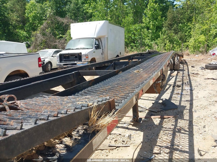 2023 Kaufman trailers Auto hauler VIN 7UZFW5022PL002309 IAAI salvage auction — ROLLOVER, Salvage Non-Reb (South Carolina), sold $75 on 2026-07-18 (photo 8)