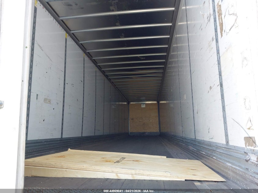 2020 Great dane trailers Unknown VIN 1GR1P0624LK177626 IAAI salvage auction — REAR END, Wait Title, sold $5,650 on 2026-10-07 (photo 5)