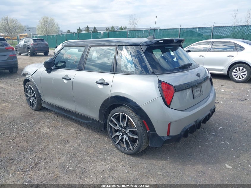 2025 Mini Hard top VIN WMW53GD03S2X11664 IAAI salvage auction — FRONT END, Salvage Title, sold $8,900 on 2026-07-11 (photo 3)