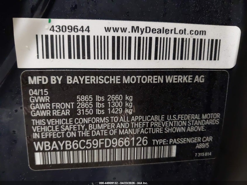 2015 BMW 7er VIN WBAYB6C59FD966126 IAAI salvage auction — LEFT SIDE, Salvage Title, sold $1,750 on 2026-07-08 (photo 9)