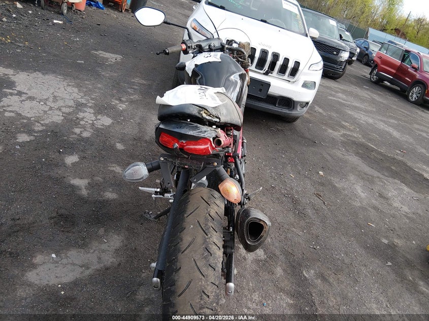 2018 Suzuki Sv VIN JS1VP55B1J2100455 IAAI salvage auction — ALL OVER, Salvage (Pennsylvania), sold $500 on 2026-07-14 (photo 6)