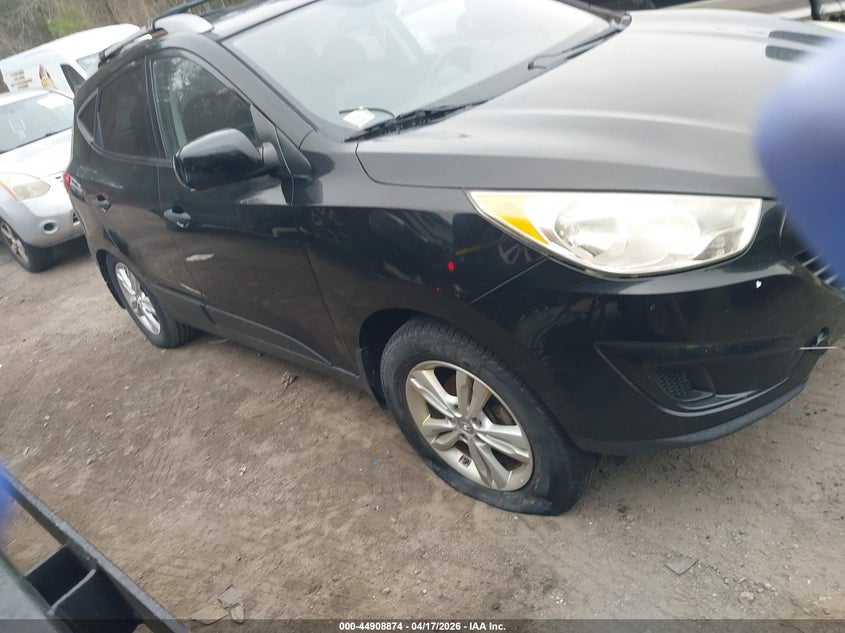 2011 Hyundai Tucson VIN KM8JU3AC5BU198102 IAAI salvage auction — NORMAL WEAR, Salvage (Texas), sold $1,350 on 2026-07-14 (photo 1)