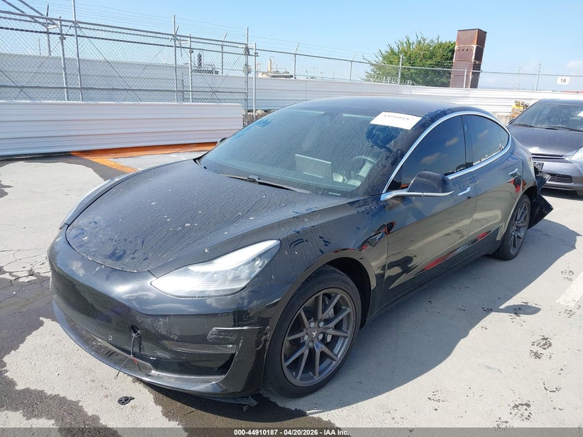 2020 Tesla Model 3 VIN 5YJ3E1EA2LF631702 IAAI salvage auction — LEFT REAR, Salvage Title, sold $3,550 on 2026-07-29 (photo 2)