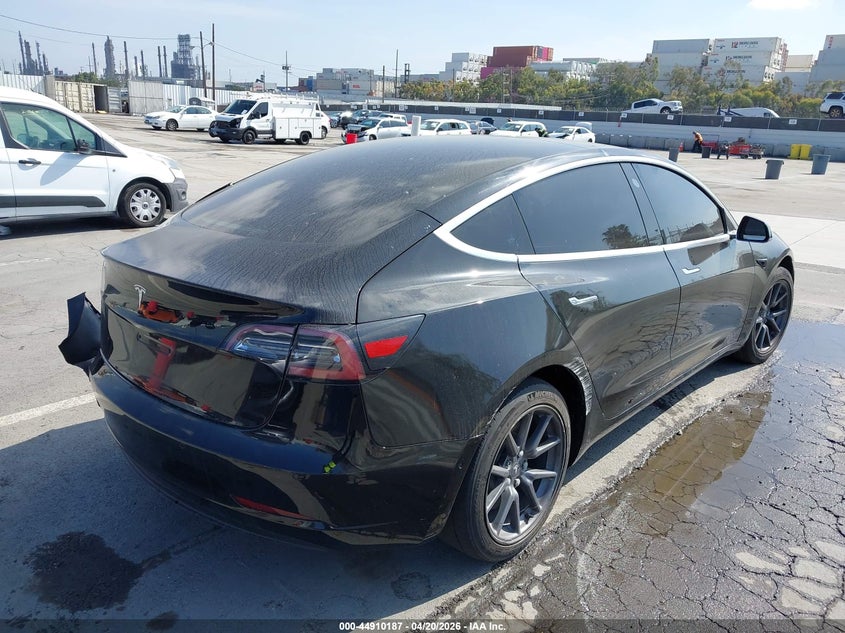 2020 Tesla Model 3 VIN 5YJ3E1EA2LF631702 IAAI salvage auction — LEFT REAR, Salvage Title, sold $3,550 on 2026-07-29 (photo 4)