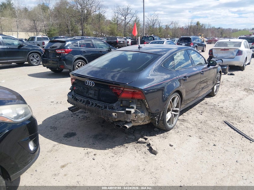 2018 Audi S7 VIN WAUWFAFC6JN037281 IAAI salvage auction — REAR END, Salvage (New Hampshire), sold $8,250 on 2026-07-22 (photo 4)