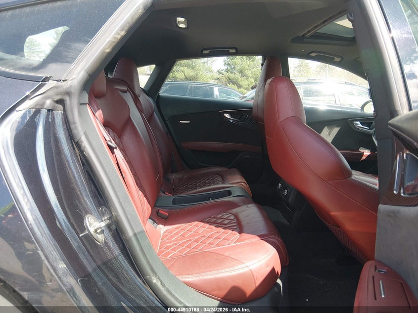 2018 Audi S7 VIN WAUWFAFC6JN037281 IAAI salvage auction — REAR END, Salvage (New Hampshire), sold $8,250 on 2026-07-22 (photo 8)