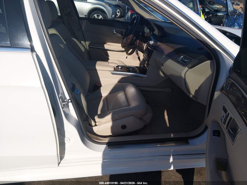 2014 Mercedes-benz E-klasse VIN WDDHF8JB5EA984043 IAAI salvage auction — FRONT END, Salvage Title, sold $2,150 on 2026-07-14 (photo 5)