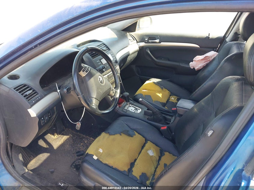 2005 Acura Tsx VIN JH4CL968X5C000601 IAAI salvage auction — FRONT & REAR, Salvage (California), sold $100 on 2026-07-21 (photo 5)