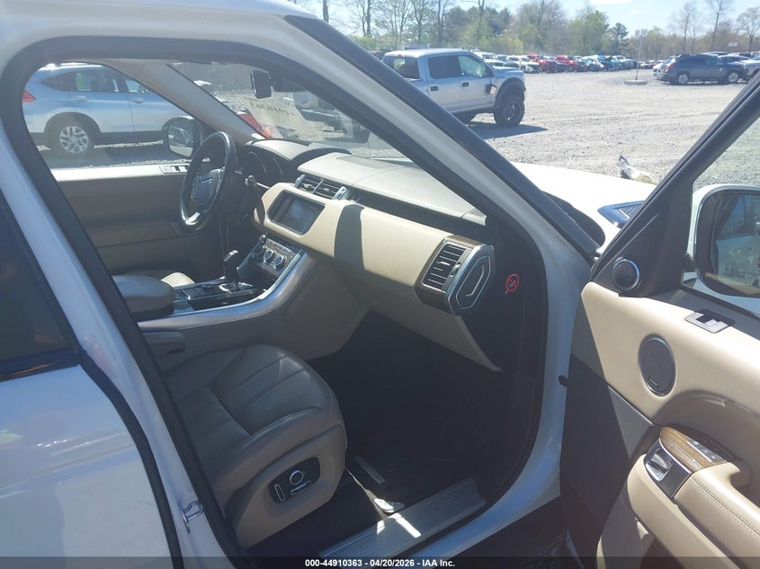 2016 Land rover Range rover sport VIN SALWR2VF2GA651202 IAAI salvage auction — WATER/FLOOD, Salvage Title, sold $3,050 on 2026-07-12 (photo 5)