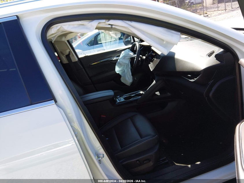2023 Buick Envision VIN LRBFZNR43PD078034 IAAI salvage auction — FRONT END, Salvage (West Virginia), sold $3,600 on 2026-07-29 (photo 5)