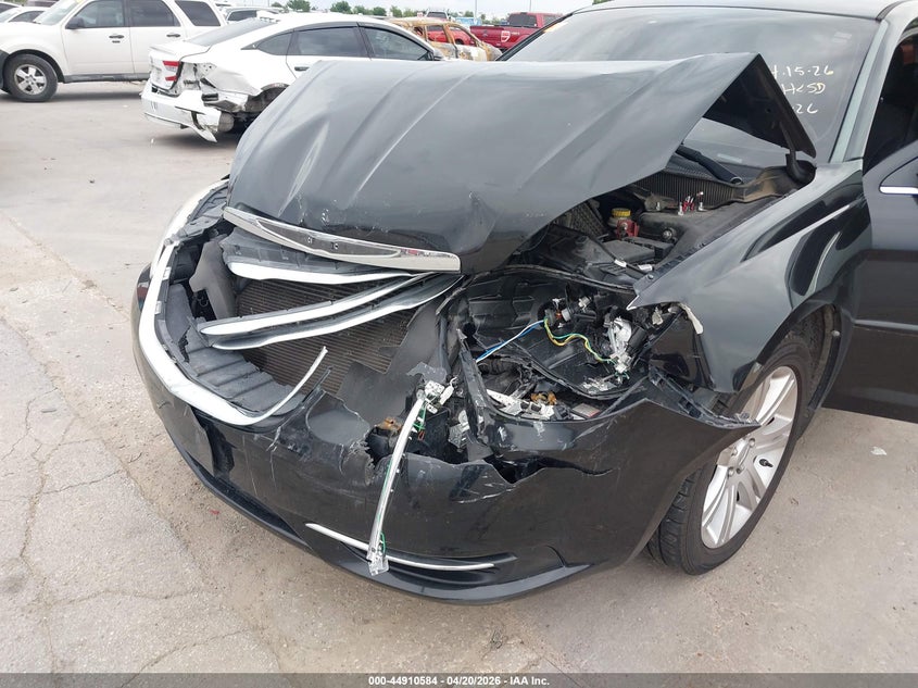 2013 Chrysler 200 VIN 1C3CCBBB5DN736167 IAAI salvage auction — FRONT END, Salvage (Texas), sold $100 on 2026-07-16 (photo 6)