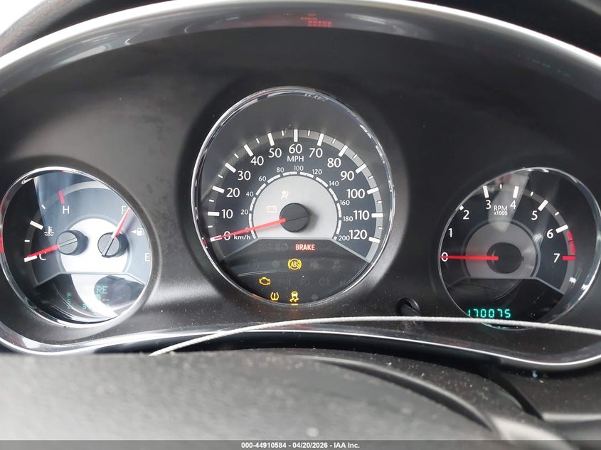 2013 Chrysler 200 VIN 1C3CCBBB5DN736167 IAAI salvage auction — FRONT END, Salvage (Texas), sold $100 on 2026-07-16 (photo 7)