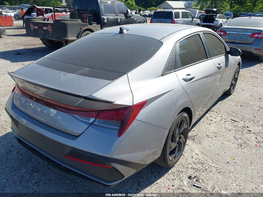2026 Hyundai Elantra VIN KMHLM4DG8TU106057 IAAI salvage auction — LEFT SIDE, Salvage Title, sold $6,925 on 2026-07-15 (photo 4)