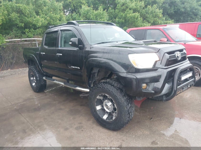 2011 Toyota Tacoma VIN 5TFLU4EN0BX009630 IAAI salvage auction — NORMAL WEAR, Original (Texas), sold $7,175 on 2026-07-20 (photo 1)