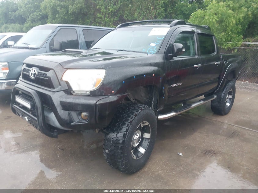 2011 Toyota Tacoma VIN 5TFLU4EN0BX009630 IAAI salvage auction — NORMAL WEAR, Original (Texas), sold $7,175 on 2026-07-20 (photo 2)