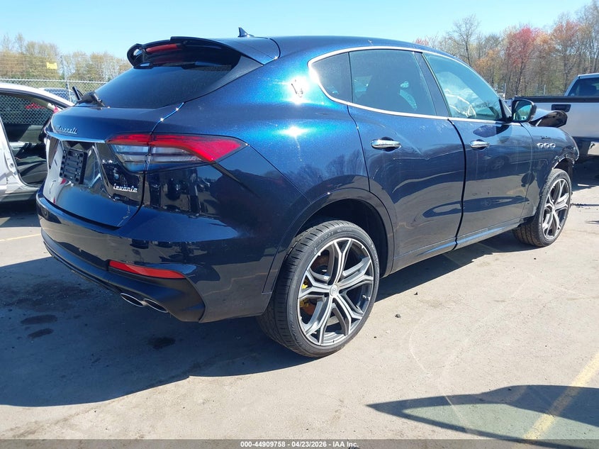 2022 Maserati Levante VIN ZN661YUM6NX386472 IAAI salvage auction — FRONT END, Salvage Title, sold $1,550 on 2026-07-30 (photo 4)