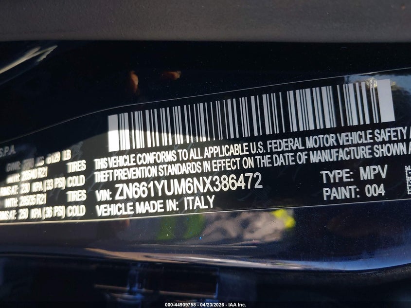 2022 Maserati Levante VIN ZN661YUM6NX386472 IAAI salvage auction — FRONT END, Salvage Title, sold $1,550 on 2026-07-30 (photo 9)