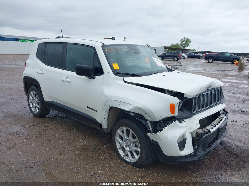 2023 Jeep Renegade VIN ZACNJDB10PPP24241 IAAI salvage auction — RIGHT FRONT, Salvage Title, sold $2,750 on 2026-08-21 (photo 1)